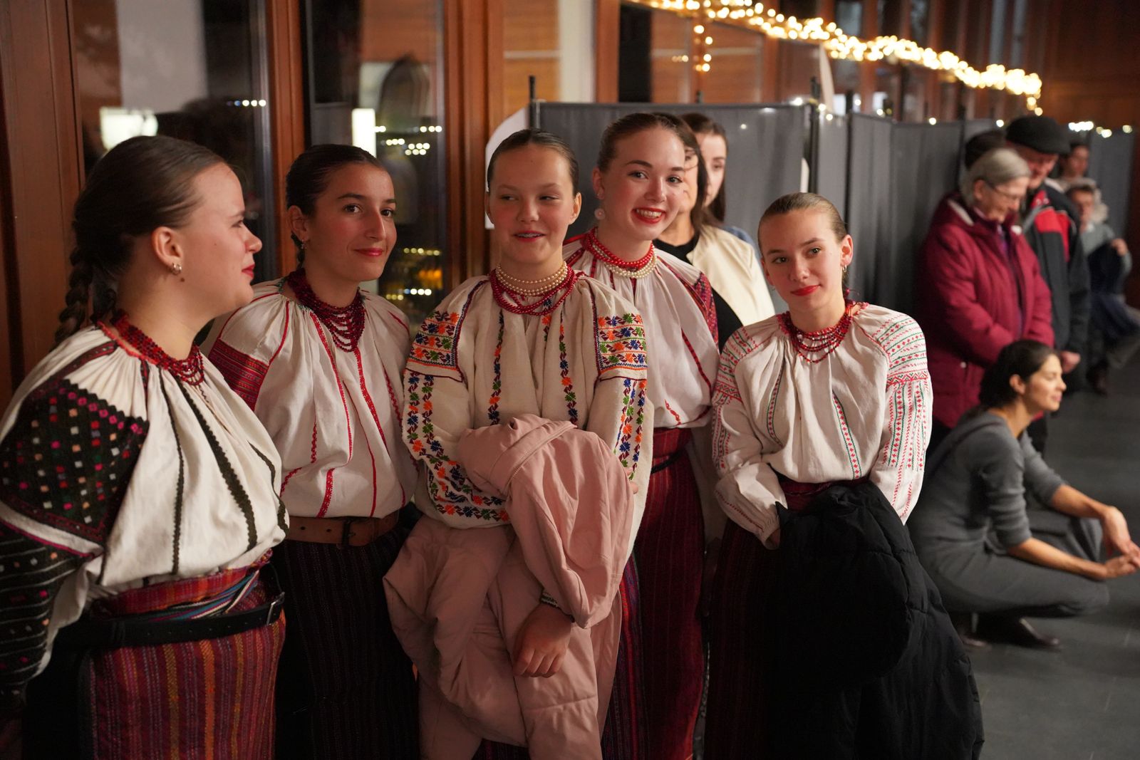 Adventi néptánc est Martonvásáron (19)