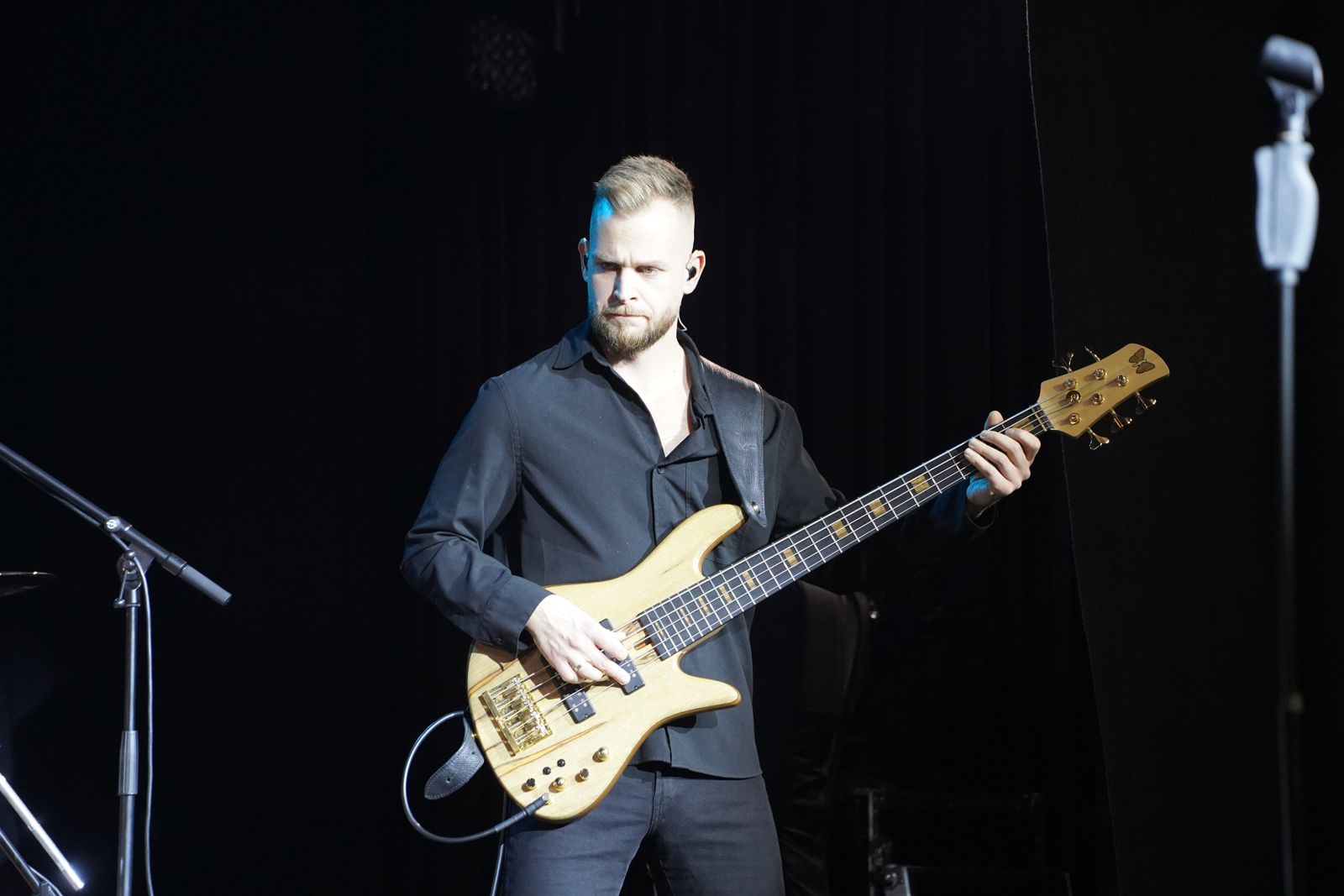 Könnyűzenei koncert Gudics Mátéval és Tóth Abigéllel Bicskén (13)
