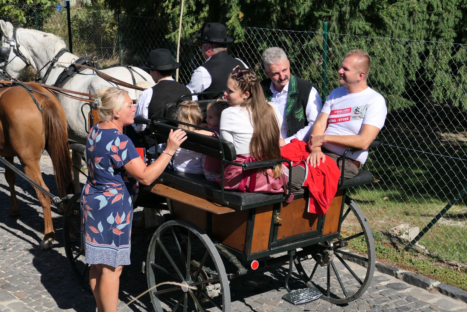 Szüreti felvonulás Etyeken (24)