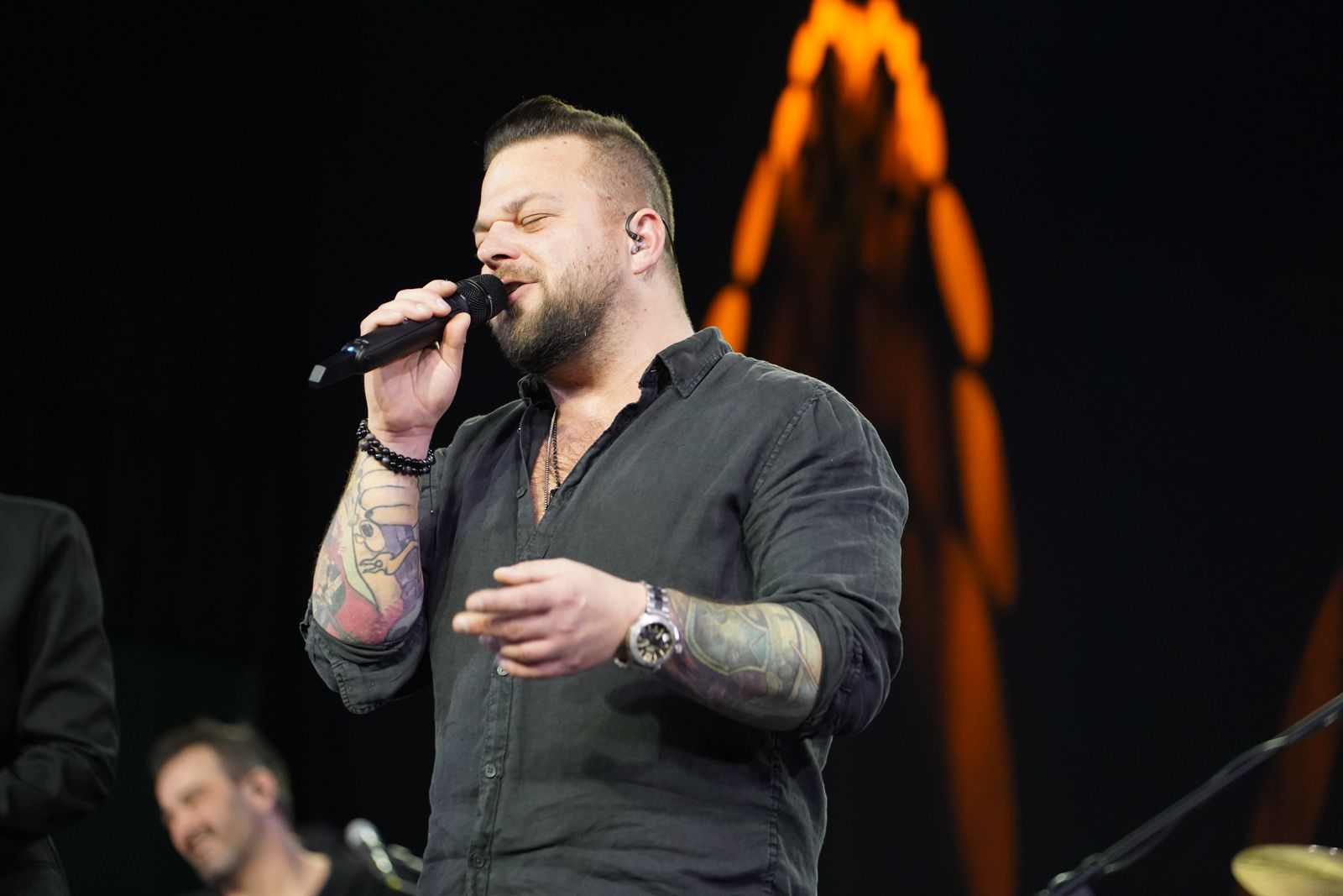 Könnyűzenei koncert Gudics Mátéval és Tóth Abigéllel Bicskén (10)