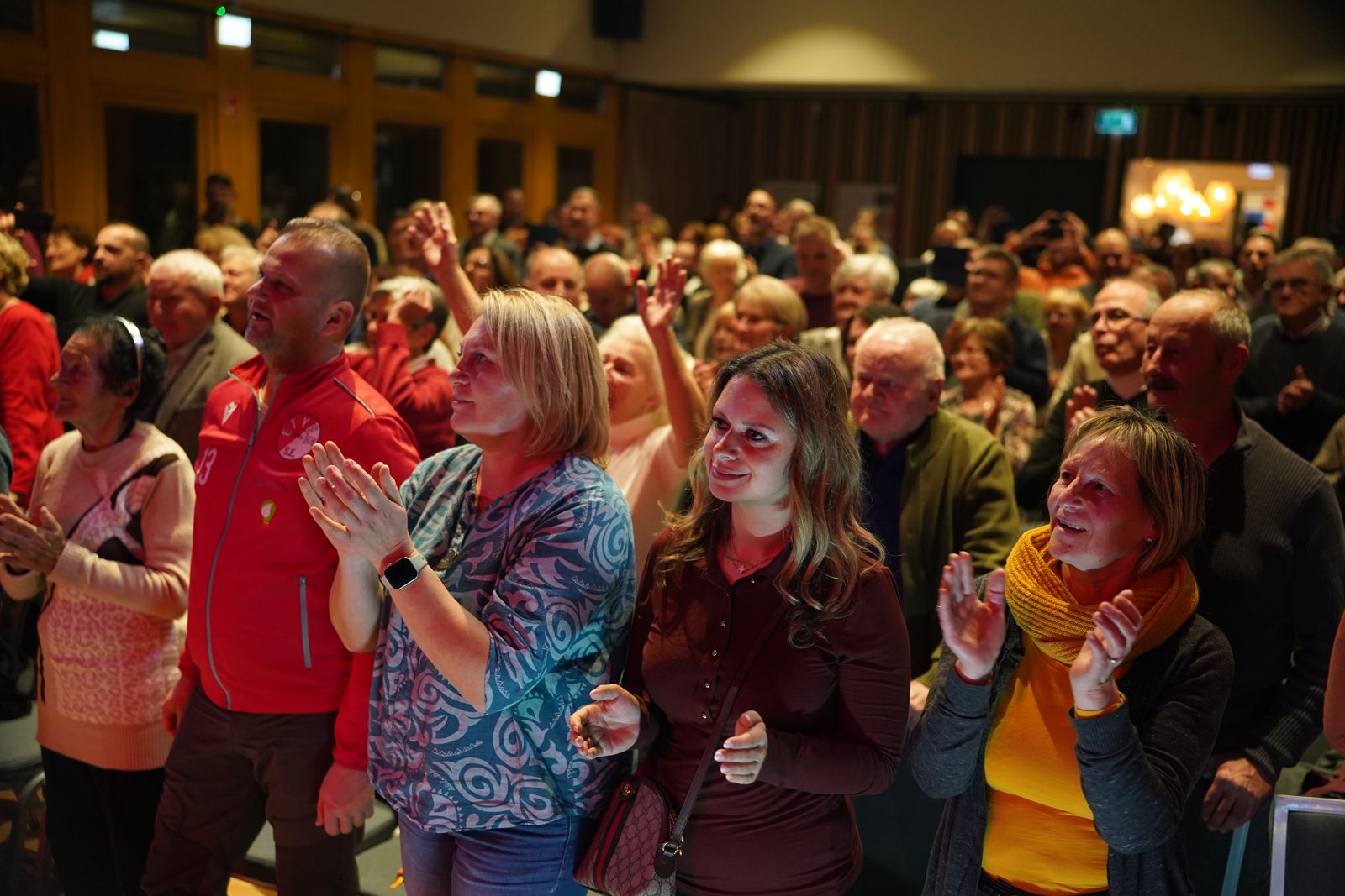 Könnyűzenei koncert Gudics Mátéval és Tóth Abigéllel Bicskén (15)
