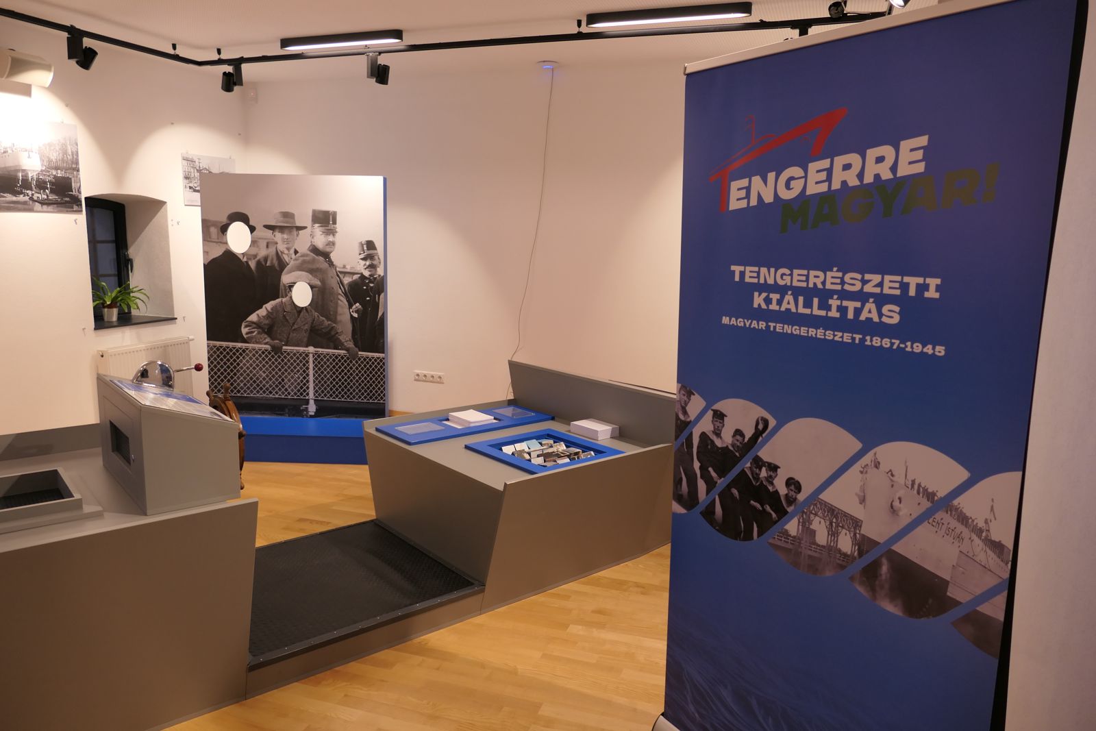 Tengerre magyar! kiállításmegnyitó Bicskén (2)